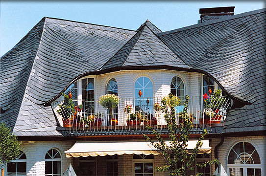 Schönes schieferdach haus das schönste schieferdach haus mit